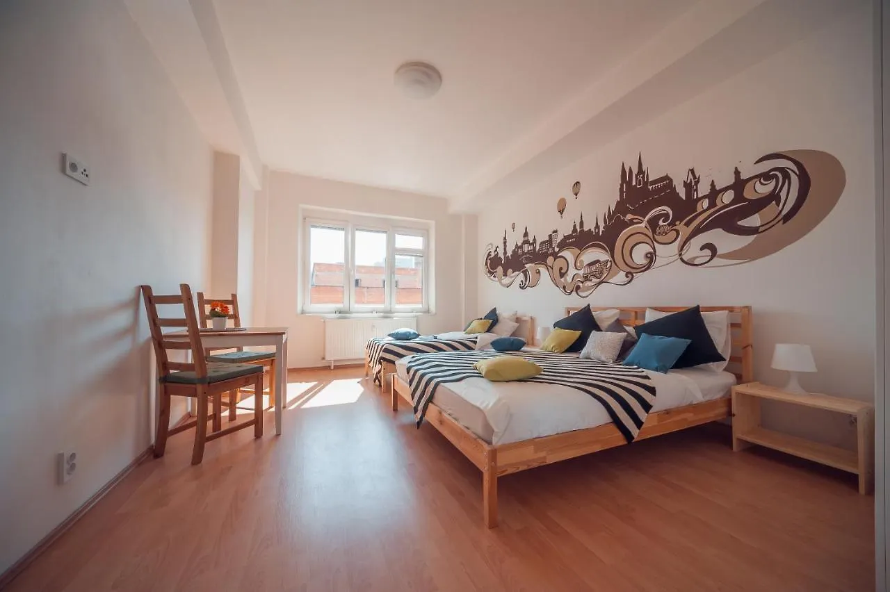 Falcon Street Suite No.72 Prague