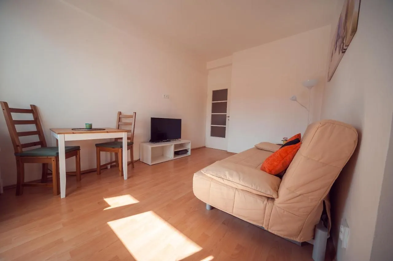 Apartamento Falcon Street Suite No.72 Praga República Checa